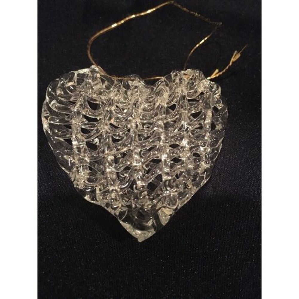 Hand Blown Heart shape Spun Glass Woven Ornament